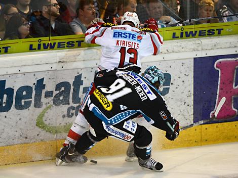 Martin Grabher Meier, Linz und Johannes Kirisits, KAC, EHC Liwest Black Wings Linz vs EC KAC