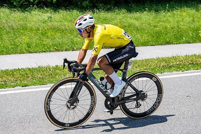 Im Gelben Trikot des Gesamtführenden Edgar David Cadena (MEX, Petrolike) 4. Etappe St.Florian /Asten - Hinterstoder/Höss 15. Int. Raiffeisen OÖ-Radrundfahrt UCI Kat. 2.2