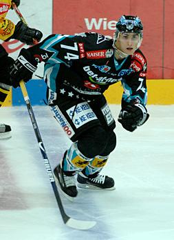#74 Daniel Oberkofler, Stuermer, EHC Liwest Black Wings Linz