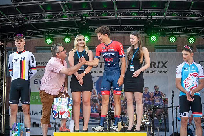 v.l. 2. Platz Moritz Kärsten (GER, Team Deutschland), Gesamtführender und Etappensieger, Alec Segaert (BEL, Gaverzicht Be - Okay), 3. Platz Nils Michotte (LUX, Team Luxemburg) 46. Int. Keine Sorgen,  Junioren Rundfahrt UCI Kat. MJ 2.1, 1. Etappe Haid/Ansfelden - Marchtrenk