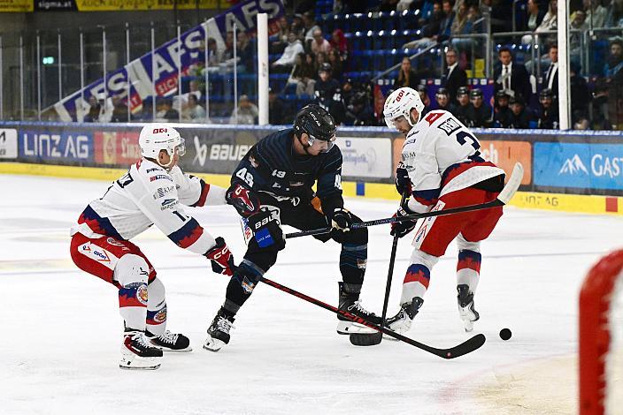 Graham Knott (Steinbach Black Wings Linz), Michal Beno (HKM Zvolen),  Steinbach Black Wings Linz - HKM Zvolen (SVK), Linz AG Eisarena