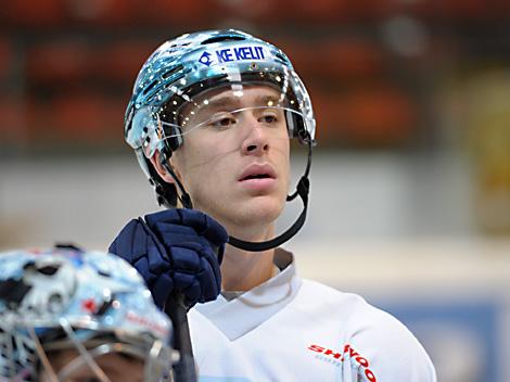 Shawn Matthias, Stuermer, Liwest Black Wings Linz