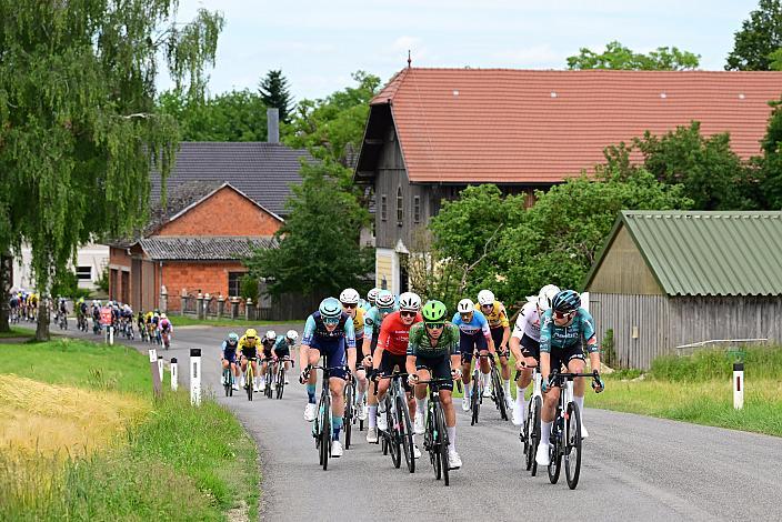 Riccardo Zoidl (AUT, Hrinkow Advarics), Im Roten Trikot des Besten Österreichers Martin Messner (AUT, WSA KTM Graz),  3. Etappe Asten - Bad Schallerbach, Oberösterreich Rundfahrt