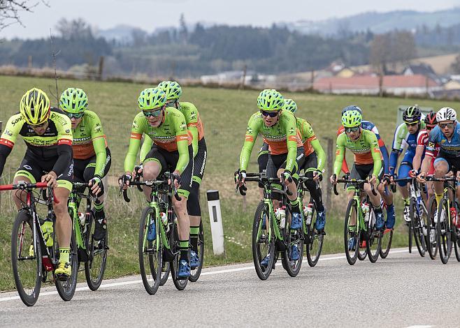 Team Hrinkow Advarics Cycleang  58. Internationales Kirschbluetenrennen, Wels
