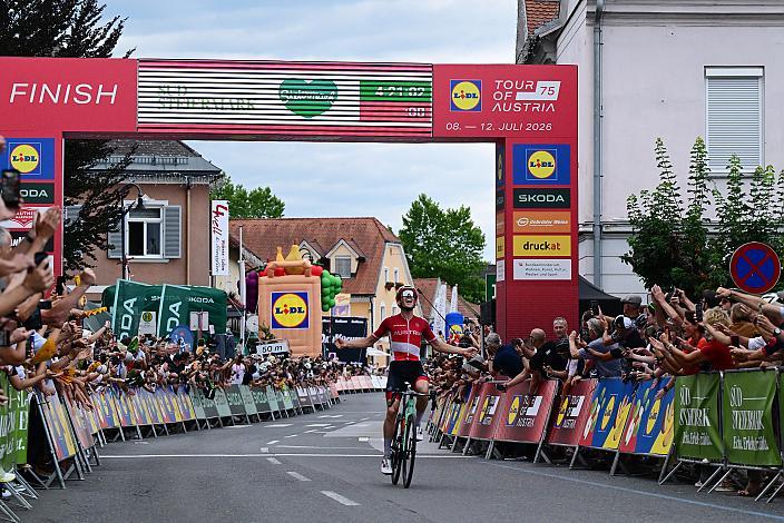 Etappensieger Gregor Mühlberger (AUT, Austria), 1. Etappe von Graz - Gamlitz, 188km, Tour of Austria