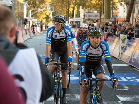 Cesare Benedetti, ITA, und Andreas Schillinger, im Ziel des Radrennens, Paris - Tours