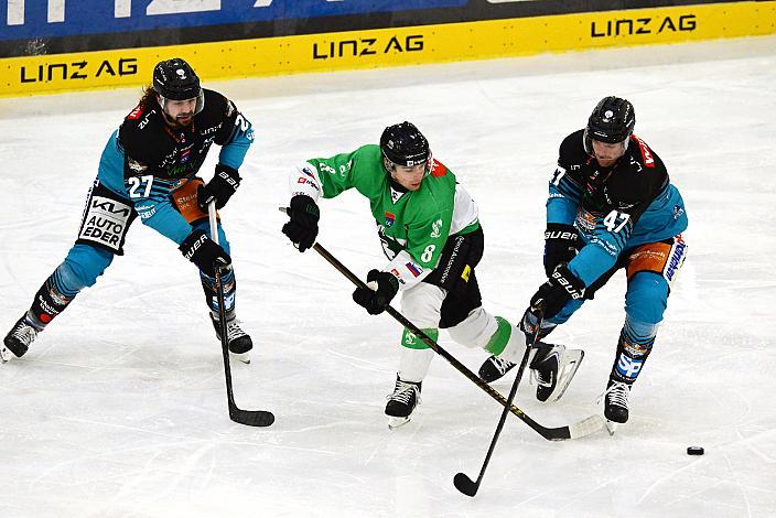 Marcel Mahkovec (HK Olimpija Ljubljana), Shawn St.Amant (Steinbach Black Wings Linz), Logan Roe (Steinbach Black Wings Linz), 22. Runde ICE, Steinbach Black Wings Linz vs HK Olimpija Ljubljana, Linz AG Eisarena 