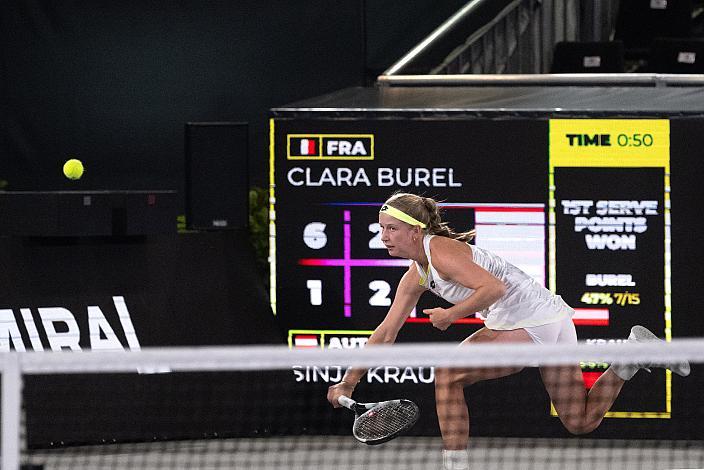 Sinja Kraus (AUT), Center Court im Design Center, Tennis WTA Upper Austria Ladies Linz