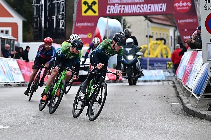 Jaka Primozic (SLO, Hrinkow Advarics), Edward Ravasi (ITA, Hrinkow Advarics),  63. Saison Eroeffnung Leonding Herren, Road Cyling League Austria