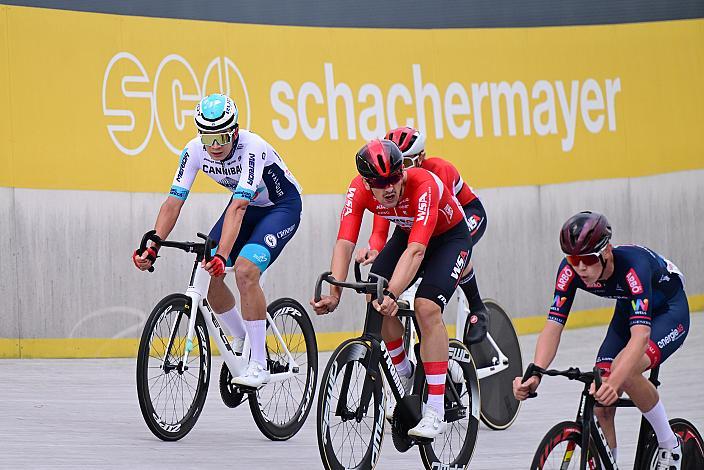 v.l. Heimo Fugger (AUT, EC KAC), Omnium Meister Maximilian Schmidbauer (AUT, WSA KTM Graz), Valentin Zobl (AUT, Rc Arbö Askö Wels), Hello Yellow Velodrom Linz, Rad Bahnstaatsmeisterschaft 2025