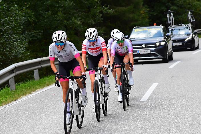 Belinda Holzer (AUT, Union Raiffeisen Radteam Tirol), Amelie Cooper (GBR, Union Raiffeisen Radteam Tirol), Lydia Ventker (GER, RSG Team Cookina ARBÖ ASKÖ Graz/ RSV Gütersloh 1931 e.V), Damen Elite, U23, Cycling League Austria Radliga, Mühlviertler Hügelwelt Classic Elite Damen, Königswiesen, OÖ