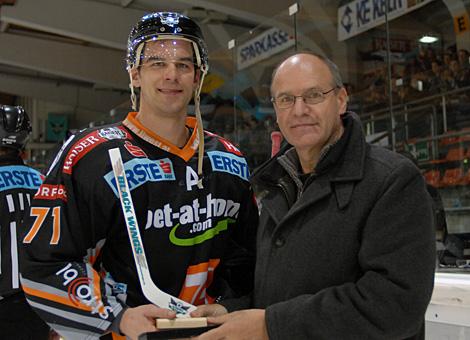 Pat Leahy, Stuermer Liwest Black Wings Linz, Spieler des Abends gegen die EV Vienna Capitals