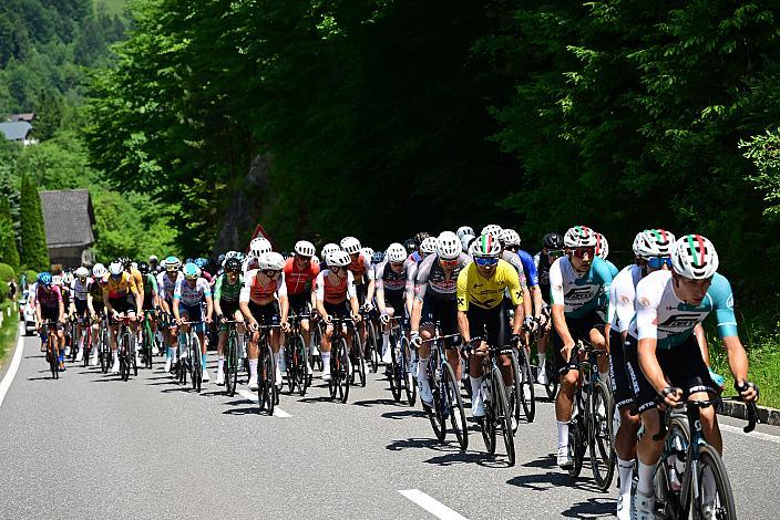Im Gelben Trikot des Gesamtführenden Edgar David Cadena (MEX, Petrolike) 4. Etappe St.Florian /Asten - Hinterstoder/Höss 15. Int. Raiffeisen OÖ-Radrundfahrt UCI Kat. 2.2