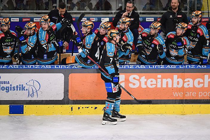 Brian Lebler (Steinbach Black Wings Linz) Win2Day ICE Hockey League,  Steinbach Black Wings Linz vs Moser Medical Graz 99ers,  Linz AG Eisarena 