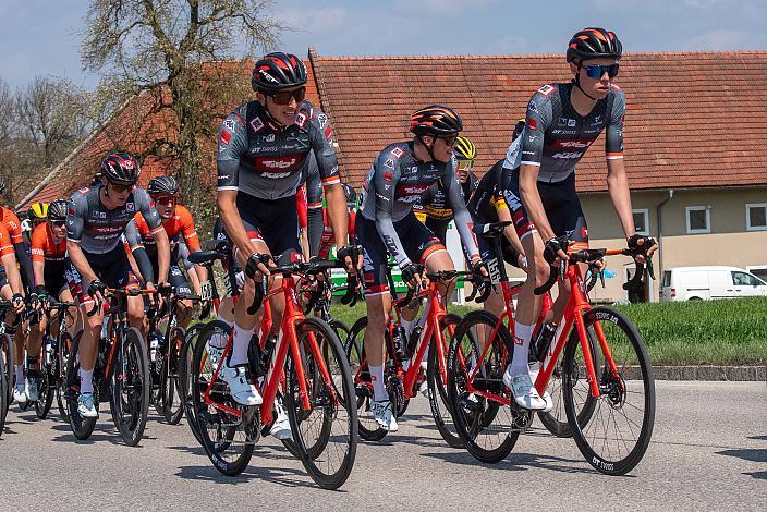 Florian Lipowitz (GER, Tirol KTM Cycling Team)  ,Georg Steinhauser (GER, Tirol KTM Cycling Team) Elite Herren, 69. Kirschblütenrennen Wels, Oberösterreich 