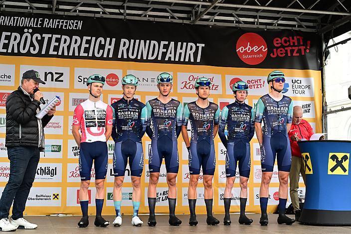 Bahrain Victorious Development Team (BAH), mit Valentin Hofer (AUT, Bahrain Victorious Development Team), 2. Etappe Eferding - Reichersberg, Oberösterreich Rundfahrt
