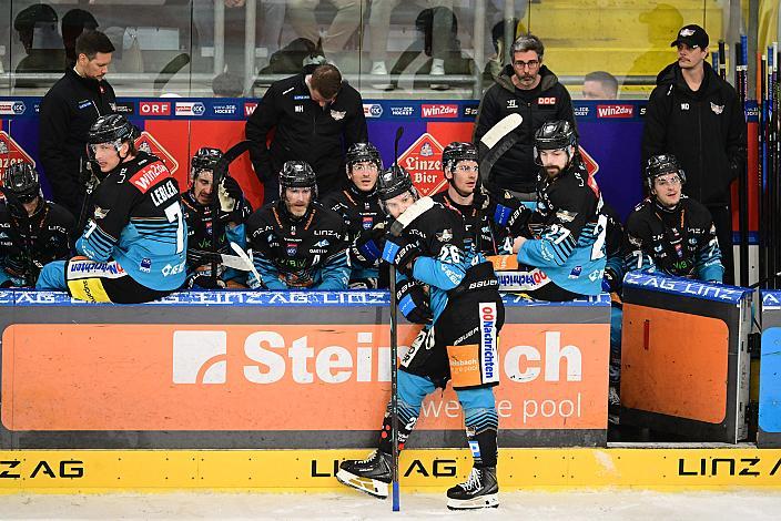 Saisonende in Linz, Spiel 2 Pre-Playoffs,  ICE, Steinbach Black Wings Linz vs EC iDM Wärmepumpen VSV, Linz AG Eisarena 