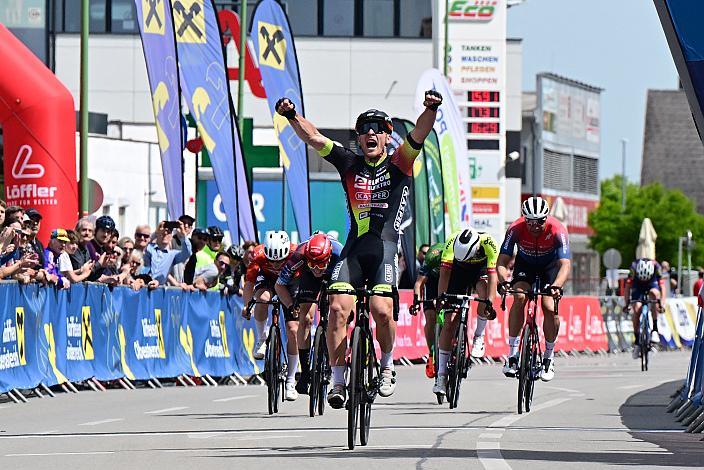 Sieger Lukas Kubis (SVK, Elkov Kasper),Herren Elite, U23, Road Cycling League Austria, 62. Raika Kirschbluetenrennen, Wels, Oberösterreich