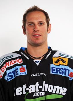 #79 Gregor Baumgartner, Stuermer, Liwest Black Wings Linz