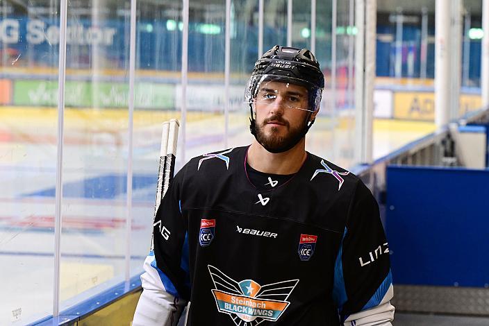 Greg Moro (Steinbach Black Wings Linz), (Steinbach Black Wings Linz) Erstes Eistraining, Steinbach Black Wings Linz , Linz AG Eisarena 