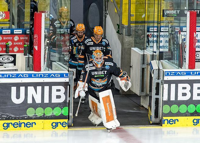Tormann Luca Gracnar (Steinbach Black Wings 1992) Steinbach Black Wings 1992 vs HC TWK Innsbruck  , Eishockey, Bet at Home ICE Hockey League