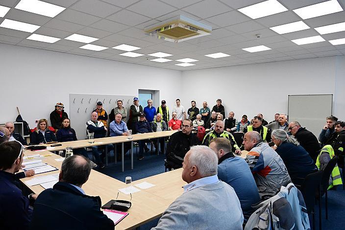 Funktionärsbesprechung  65. Rad Saison Eroeffnungsrennen Leonding