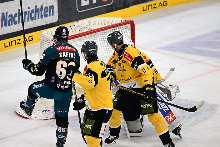 Stefan Gaffal (Steinbach Black Wings Linz) feiert das Tor zum 1 zu 0, 9. Runde ICE, Steinbach Black Wings Linz vs HC Falkensteiner Pustertal, Linz AG Eisarena 