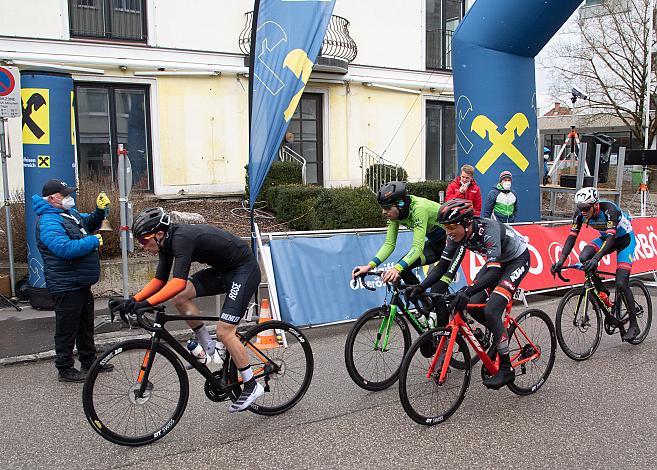 v.l. Birmin Benz (GER,  rad-net Rose Team), Spitzengruppe Jonas Rapp (GER, Hrinkow Advarics Cycleang), Florian Lipowitz (GER, Tirol KTM Cycling Team) , Moran Vermeulen (AUT, Team Felbermayr Simplon Wels), Herren Elite, U23, Radliga, 60. Radsaison-Eröffnungsrennen Leonding, Oberösterreich 
