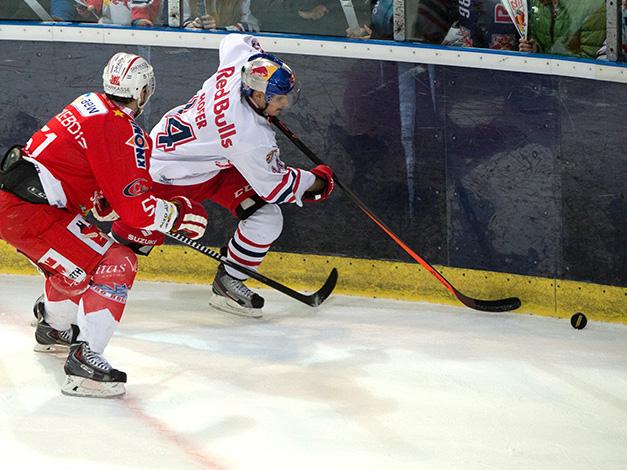 Fabio Hofer, Salzburg und Joseph Charlebois, EC Red Bull Salzburg vs HCB Suedtirol, Halbfinale, 3. Finale, Play-Offs 