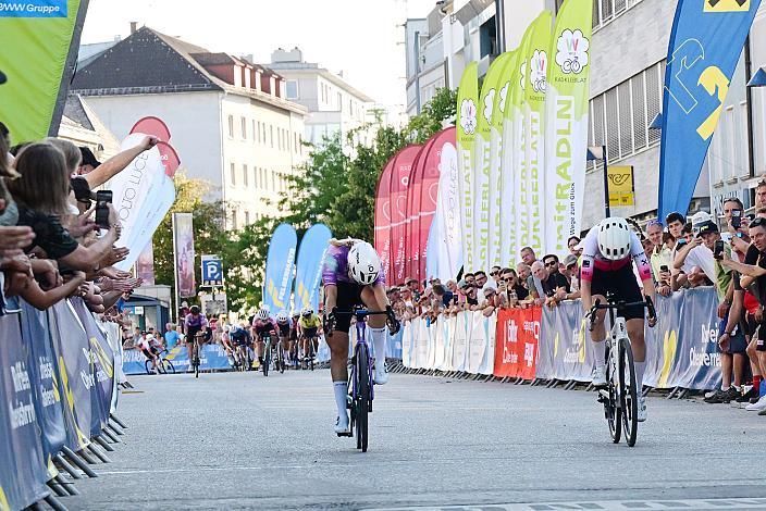 Sophie Walcher (AUT, RCGG Racing Team), Siegerin Liv Wenzel (LUX, Tirol Woman Cycling) Damen Damen Elite, U23, Road Cycling League Austria, Kriterium Wels