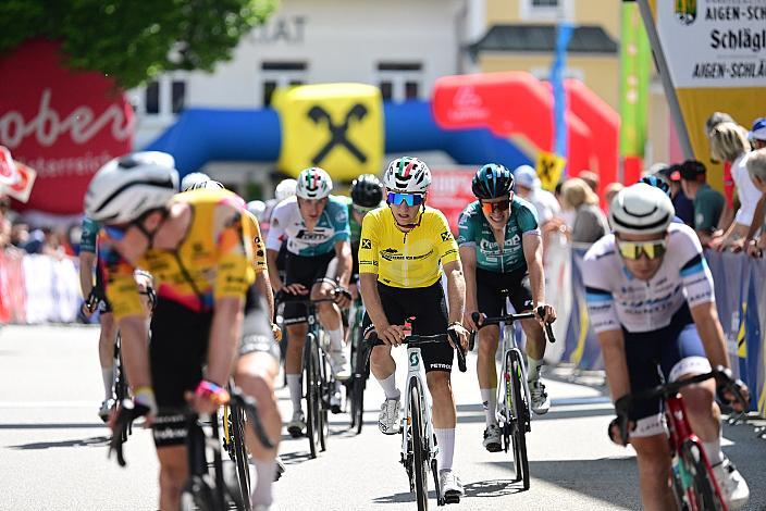 im gelben Trikot des Gesamtführenden Lorenzo Galimberti (ITA, Petrolike),  3. Etappe Bad Schallerbach - Aigen - Schlägl, 15. Int. Raiffeisen OÖ-Radrundfahrt UCI Kat. 2.2