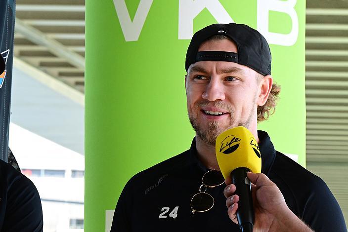 Kyle Topping (Steinbach Black Wings Linz) Die Steinbach Black Wings Linz,  TeamPräsentation,  Steinbach Black Wings Linz