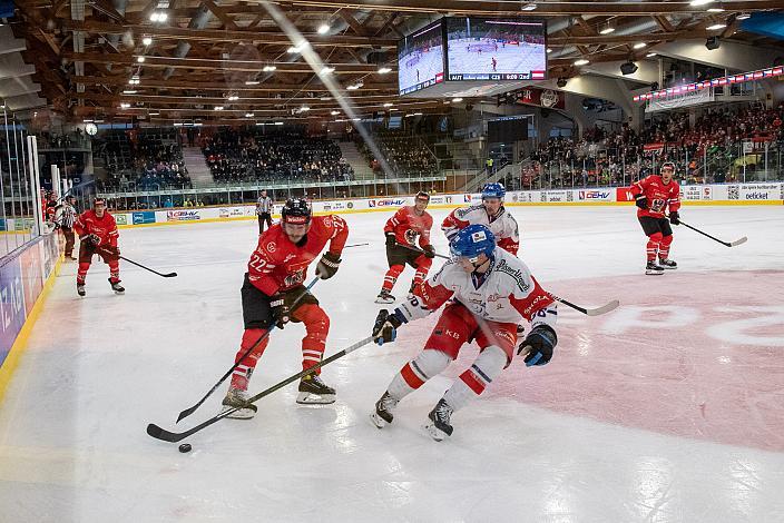Stürmer Nico Feldner (AUT), Jakub Krejcik (CZE), Österreich vs Tschechische Republik, Eishockey Nationalteam, Testspiel Linz, Oberösterreich 