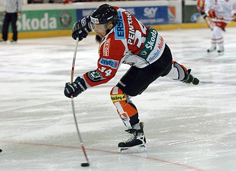 #34 Markus Peintner, Stuermer, Team Austria