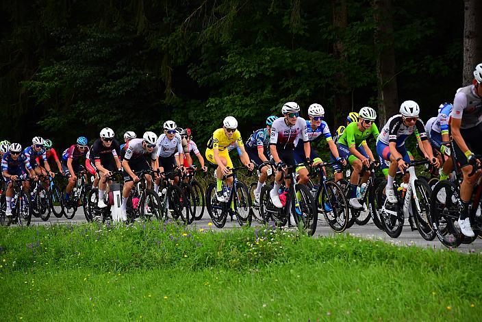 Im Gelben Trikot des Gesamtführenden Jasper Verbrugge (BEL, Acrog-Tormans), 50. OÖ Junioren Rundfahrt, 2. Etappe Sarleinsbach - Sarleinsbach