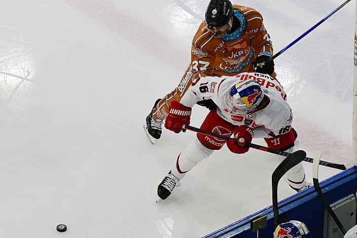 Andreas Kristler (Steinbach Black Wings Linz), Luca Auer (EC Red Bull Salzburg), 30. Runde ICE, Steinbach Black Wings Linz vs EC Red Bull Salzburg, Linz AG Eisarena 