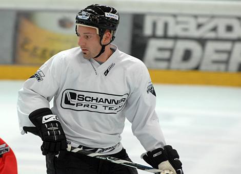 Raymond DiLauro, Verteidiger, Neuzugang beim EHC Liwest Black Wings Linz.