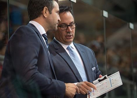 Head-Coach Troy Ward (EHC Liwest Black Wings Linz) Assistant Coach Mark Szücs (EHC Liwest Black Wings Linz) EHC Liwest Black Wings Linz  vs Straubing Tigers
Head-Coach Troy Ward (EHC Liwest Black Wings Linz) Assistant Coach Mark SzÃ¼cs (EHC Liwest Bl