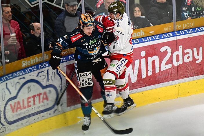 Niklas Bretschneider (Steinbach Black Wings Linz), Joshua Teves (HCB Suedtirol Alperia) Steinbach Black Wings Linz vs HCB Südtirol Alperia, ICE Eishockey Liga, Linz AG Eisarena