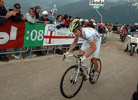 Riccardo Ricco, Italien, Team Saunier Duval,  in der Schlussrampe am Kronplatz.
