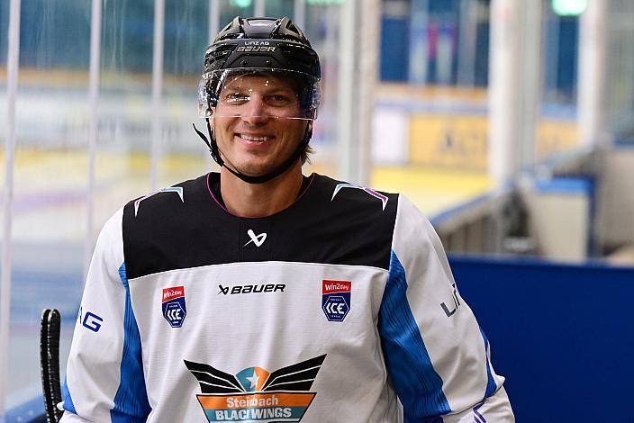 Brian Lebler (Steinbach Black Wings Linz) (Steinbach Black Wings Linz) Erstes Eistraining, Steinbach Black Wings Linz , Linz AG Eisarena 