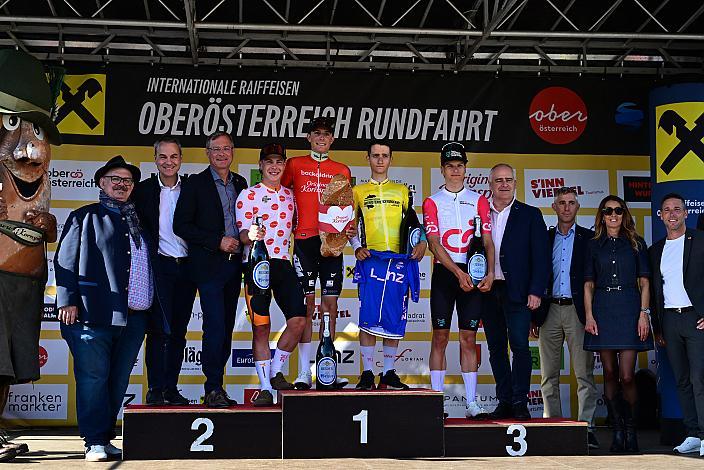 Marco Schrettl (AUT, Tirol KTM Cycling Team), Josef Dirnbauer (AUT, Cycling Team Schwingshandl), Im gelben Trikot des Gesamtführenden Lorenzo Galimberti (ITA, Petrolike) 2. Etappe Eferding - Ried im Innkreis, 15. Int. Raiffeisen OÖ-Radrundfahrt UCI Kat. 2.2