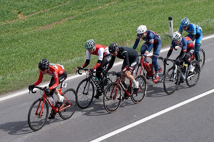 Ausreisser mit Martin Messner (AUT, WSA KTM Graz pb Leomo),  Felix Engelhardt (GER, Tirol KTM Cycling Team), Florian Kierner (Team Felbermayr Simplon Wels), Herren Elite, U23, Radliga, 60. Raika Kirschbluetenrennen, Wels, Oberösterreich