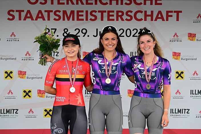 Podest U23, 2. Platz Elisa Winter (AUT, Wheel Divas Cycling Team), Tabea Huys (AUT, Liv Alula Jayco), Leila Gschwendtner (AUT, Liv-Alula-Jayco) ÖM Staatsmeisterschaft, Zeitfahren, Frauenkirchen, Burgenland