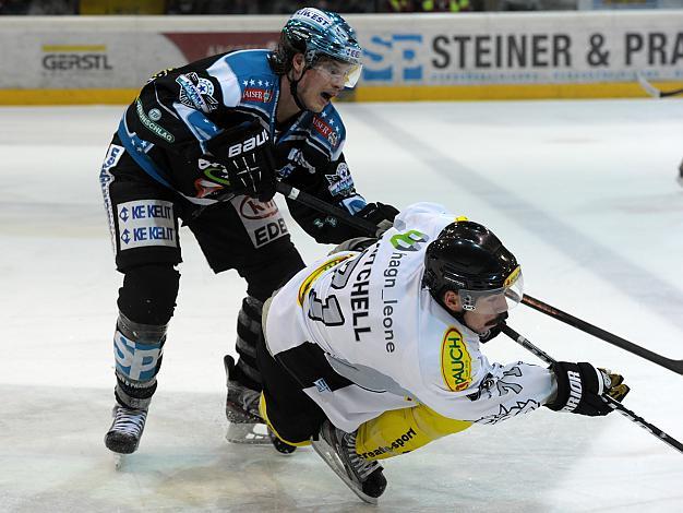 Brian Lebler, Linz und Dale Edward Mitchell, Dornbirn, EHC Liwest Black Wings Linz vs Dornbirner EC