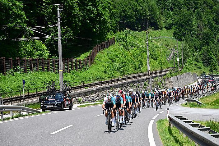Team Petrolike (MEX) an der Spitze der Hauptfeldes. 4. Etappe St.Florian /Asten - Hinterstoder/Höss 15. Int. Raiffeisen OÖ-Radrundfahrt UCI Kat. 2.2