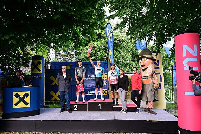 2.Platz Balint Feldhofer (HUN, TEAM UNITED SHIPPING), Sieger 1. Etappe Lorenzo Galimberti (ITA, Petrolike). 3. Platz Edgar David Cadena (ITA, Petrolike) 1. Etappe Linz - Pöstlingberg, 15. Int. Raiffeisen OÖ-Radrundfahrt UCI Kat. 2.2