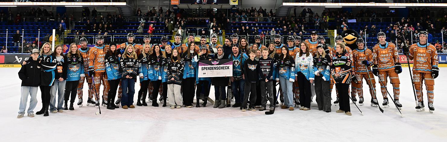 Black Wings Ladies Charity 2025, 30. Runde ICE, Steinbach Black Wings Linz vs EC Red Bull Salzburg, Linz AG Eisarena 