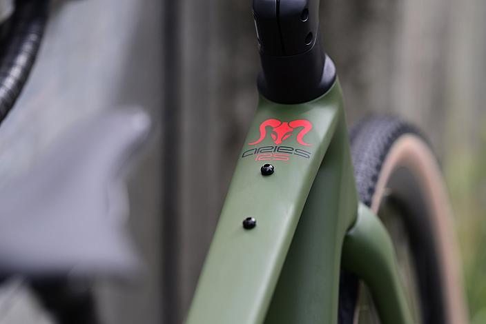 Hrinkow Aries Gravel RS