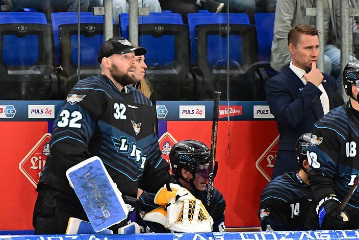 Stefan Gaffal (Steinbach Black Wings Linz) Steinbach Black Wings Linz - HK Nitra (SVK), Linz AG Eisarena 